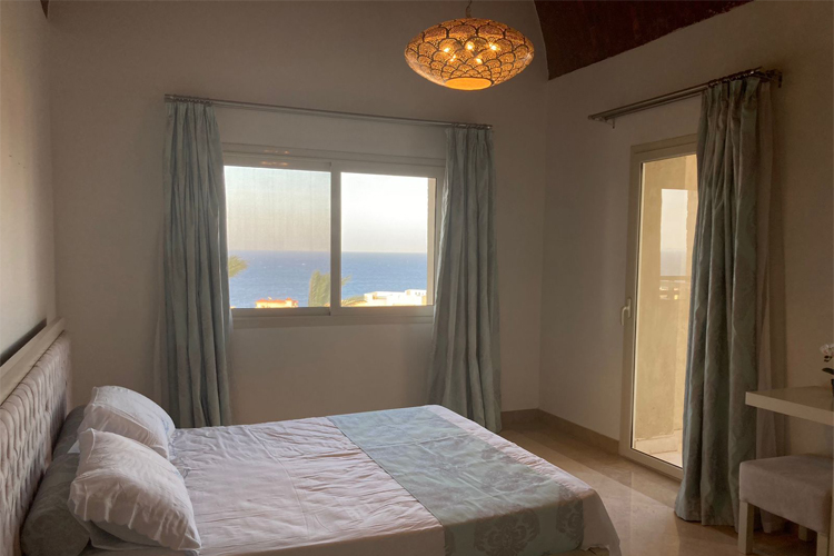 3 BR Apartment with Panoramic sea view - 21